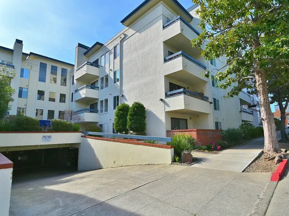 389 Belmont St APT 101, Oakland, CA 94610