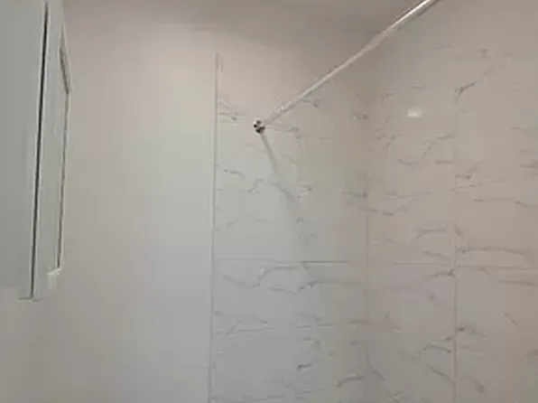 155 Hancock Street image 4 of 14