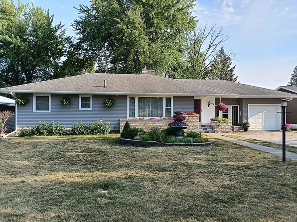 309 4th St SW, Sebeka, MN 56477