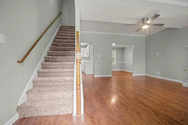 Building Photo - 46 Stonehedge Dr