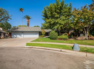 6771 N Prospect Ave, Fresno, CA