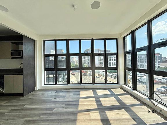 3rd image of 2337 Bedford Ave #8C