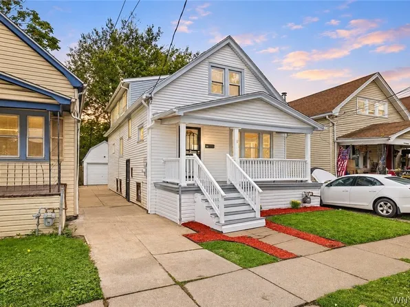 61 Roosevelt Ave, Buffalo, NY 14215