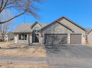 11228 N Eagle Lake Blvd, Osseo, MN 55369