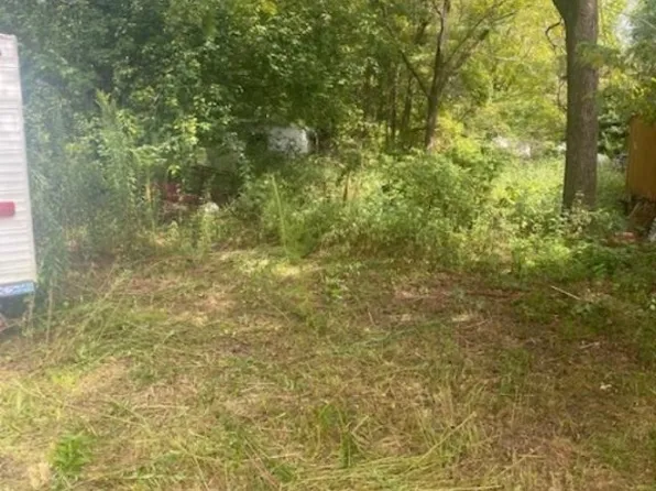 6569 Williams Landing Rd, Hayes, VA 23072