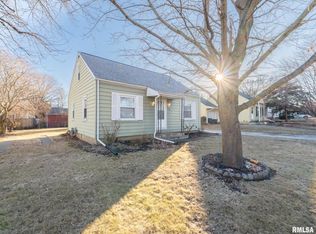 1512 E Hendryx Pl, Peoria, IL