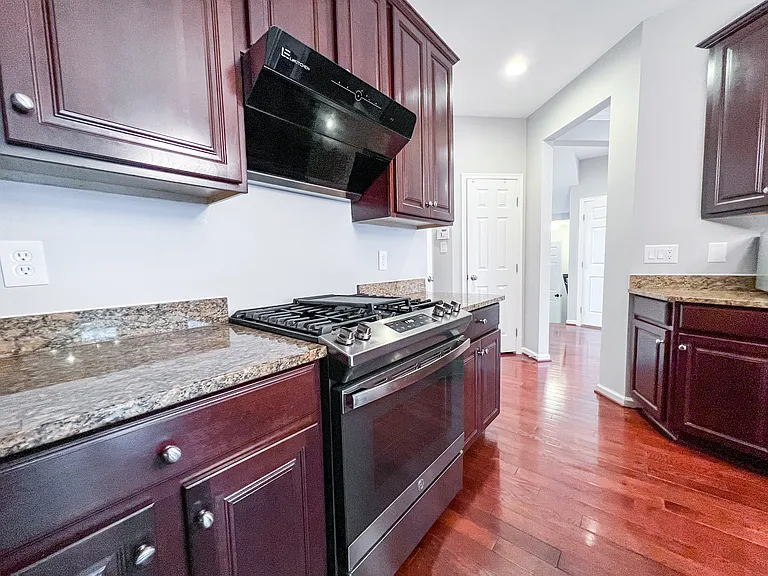 3909 Beeker Mill Pl — Photo 19