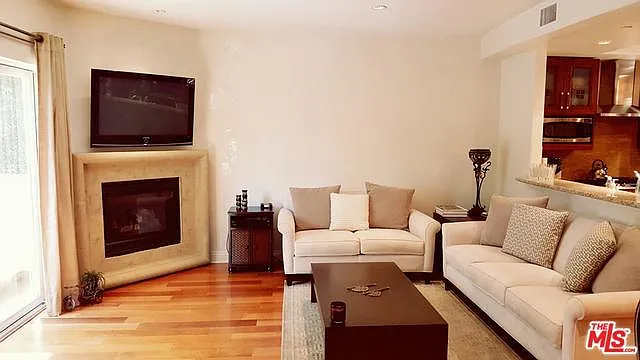 5401 Morella Ave #103 — Photo 12