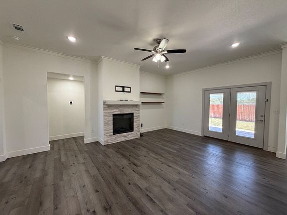 5th image of 405 Ranger St