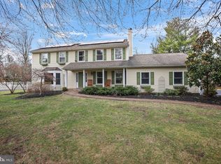 5 Landing Ln, Princeton Junction, NJ 08550