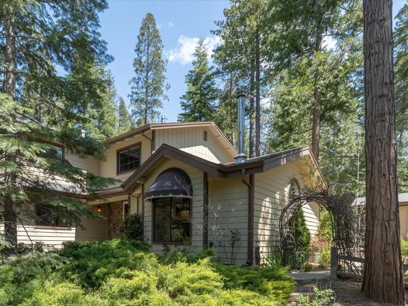 677 Saint Andrews Dr, Arnold, CA 95223