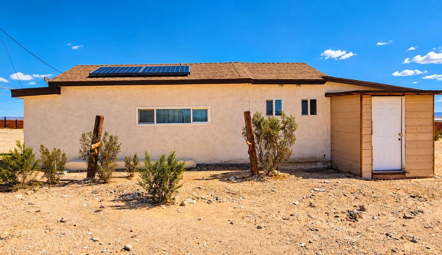 Beautiful Family Home & Tiny Home Indluded! — Photo 4