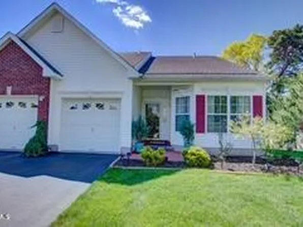 14 Redbud Lane, Howell, NJ 07731