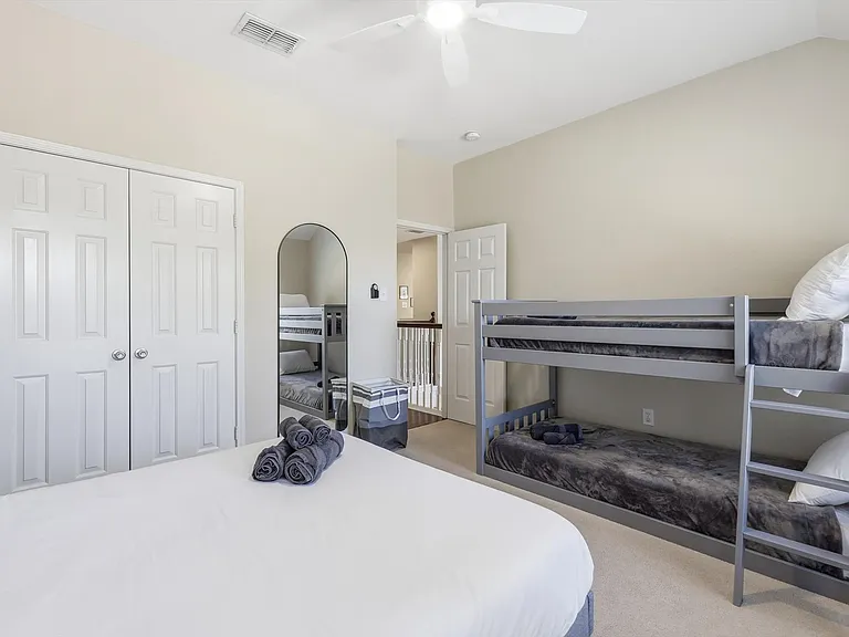 2707 Rochelle Dr — Photo 30