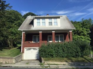 661 N Spring St, Everett, PA 15537