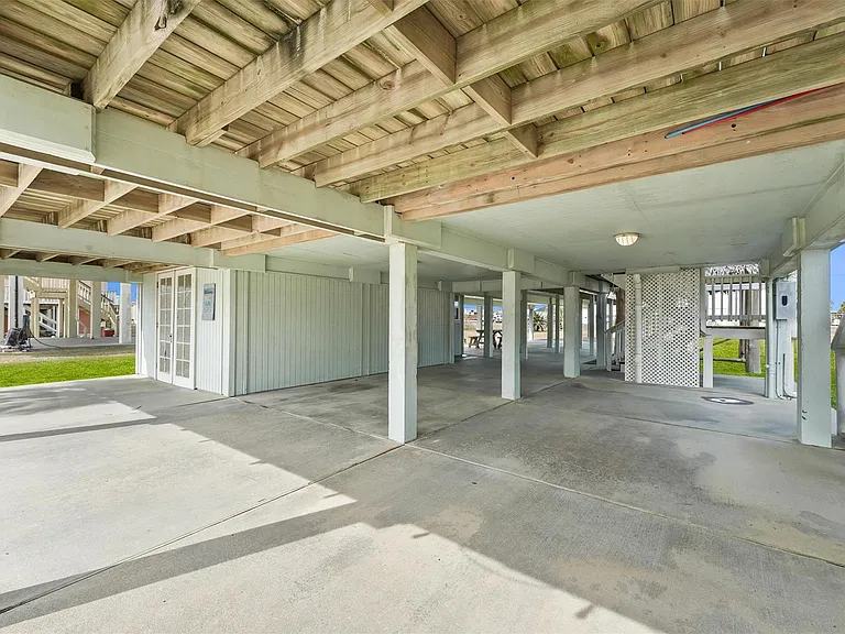 16634 Jamaica Beach Rd — Photo 26
