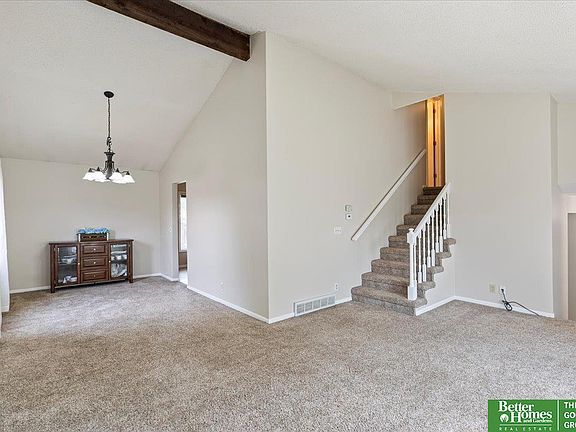 4th image of 15126 Fieldcrest Dr