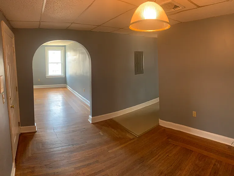 336 E Lincoln Highway — Photo 38