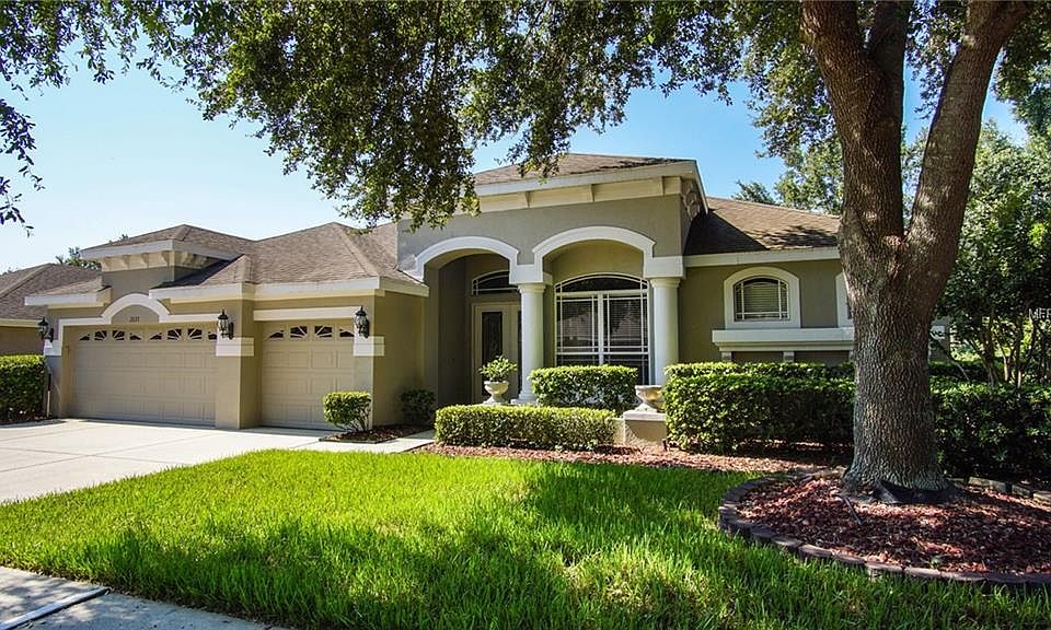 1st image of 2033 Wexford Green Dr