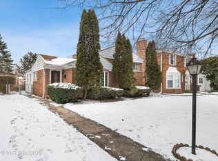 8549 Harding Ave, Skokie, IL 60076