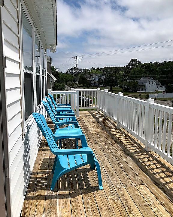 2nd image of 1349 Poquoson Ave