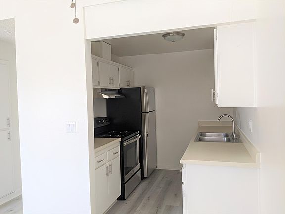 2nd image of 350 S Steckel Dr APT 6