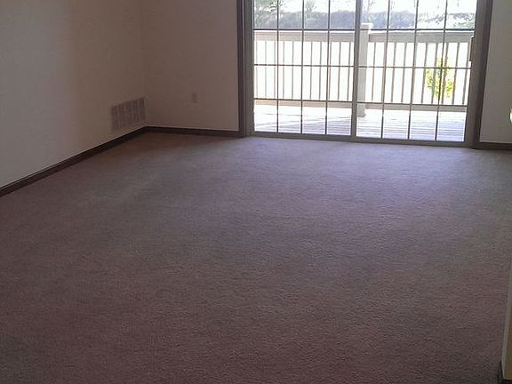 5th image of W197N16925 Stonewall Dr Unit 201
