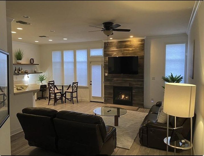1st image of 8705 Villalonoso Ct