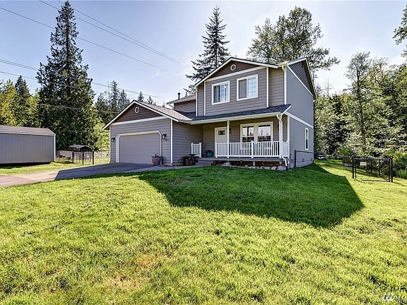 3rd image of 18808 26th Ave NW