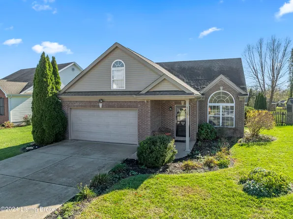 1027 Station Pointe Ln, Simpsonville, KY 40067