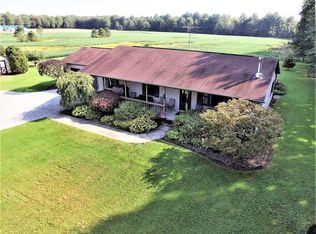 10150 Durst Colebrook Rd, North Bloomfield, OH 44450