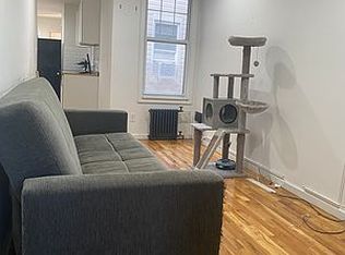 67-21 60th St #2R, Ridgewood, NY 11385