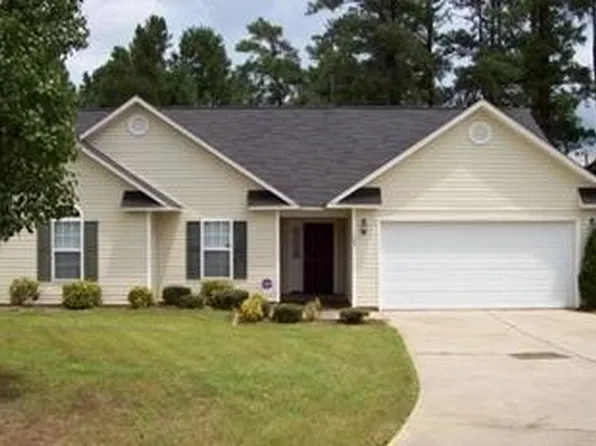 (undisclosed Address), Raeford, NC 28376