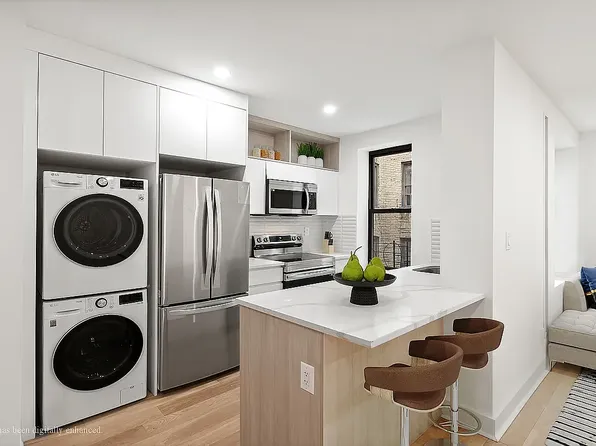 78 Thayer Street image 1 of 5