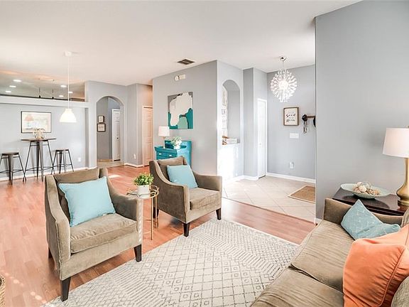 5th image of 269 Portstewart Dr