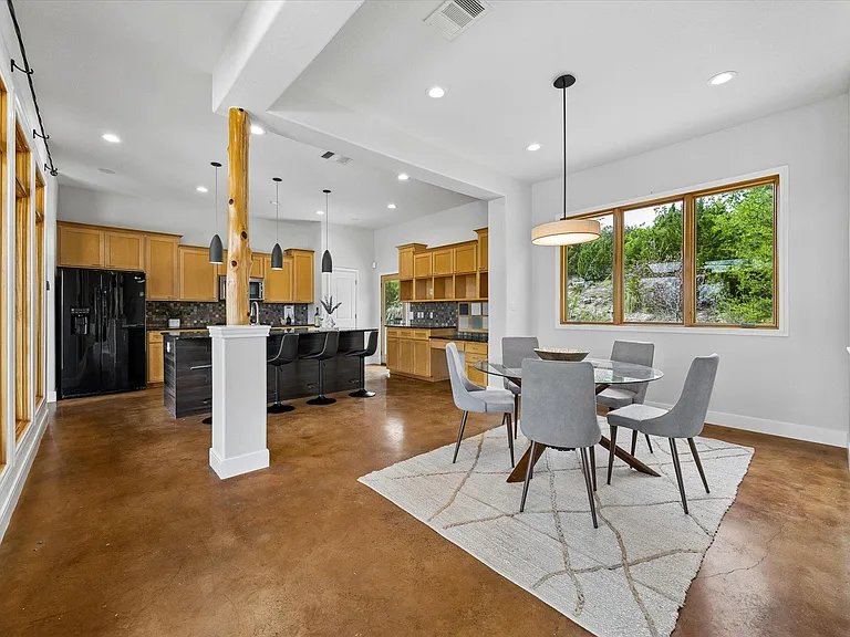 4004 Cloudy Ridge Rd — Photo 11