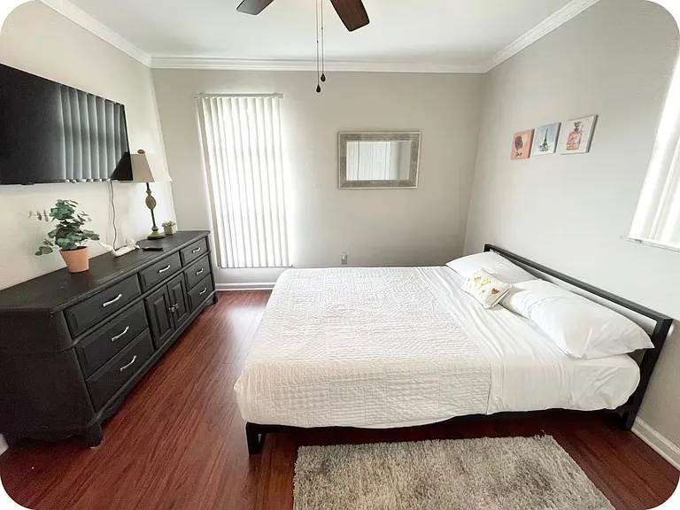 8121 Tabaid Ln — Photo 2