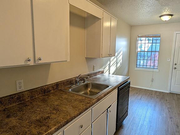 5th image of 2129 31st Street Ensley W #8