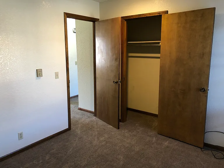 1906 N 42nd St #1C — Photo 16