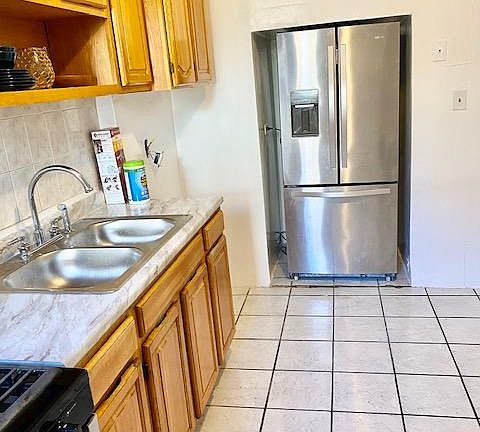 2nd image of 667 E 237th St #1