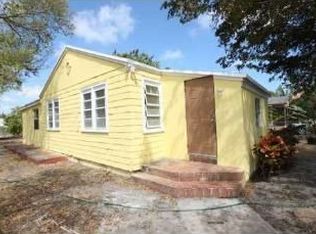 2245 Cleveland St, Hollywood, FL 33020