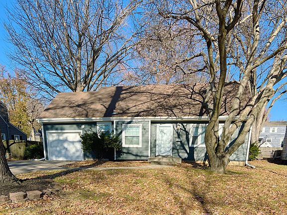 2nd image of 4914 W 58th St
