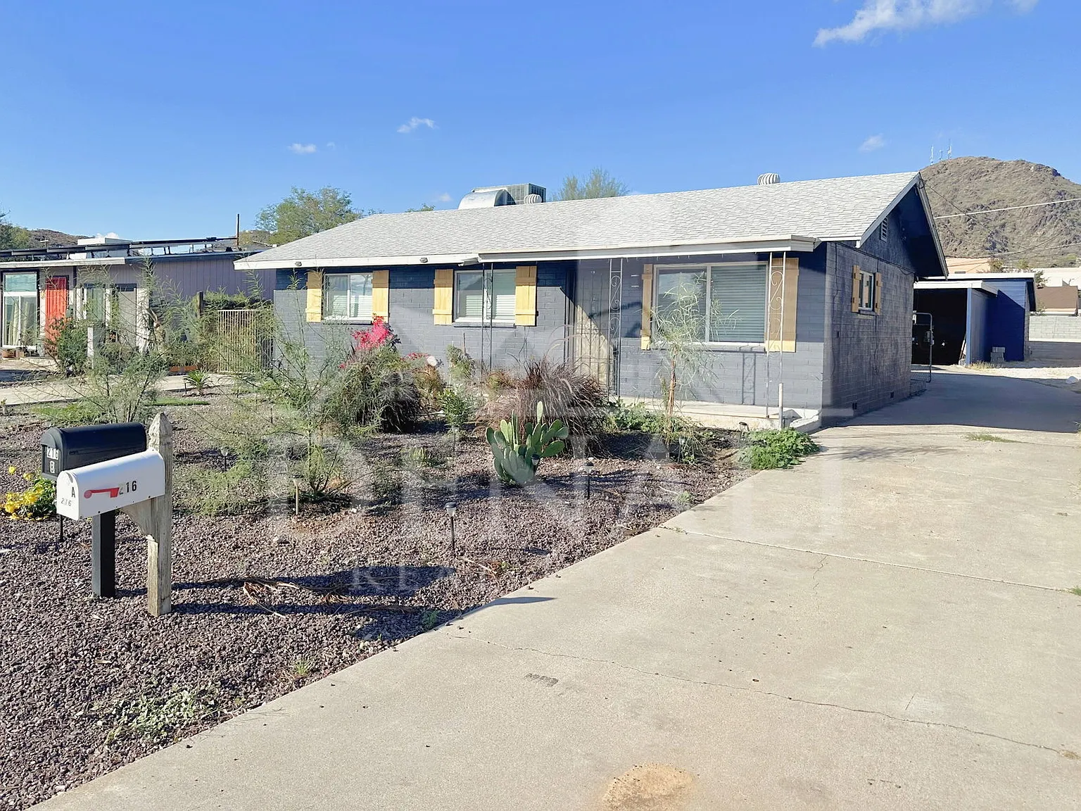 4 bed, 1.5 bath, 1116 sqft, $1,895 — Photo 1