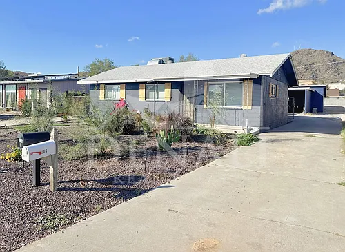 216 E Carol Ave Photo 1