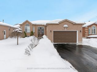 24 Marsellus Dr, Barrie, ON L4N 8S6