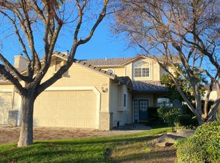 1001 Whispering Pines Dr, Turlock, CA 95382