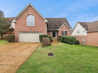 7104 Calderwood Dr, Antioch, TN 37013