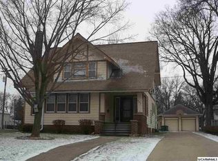 603 5th St, Jackson, MN 56143