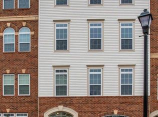 7496 Brunson Cir #12D, Gainesville, VA 20155