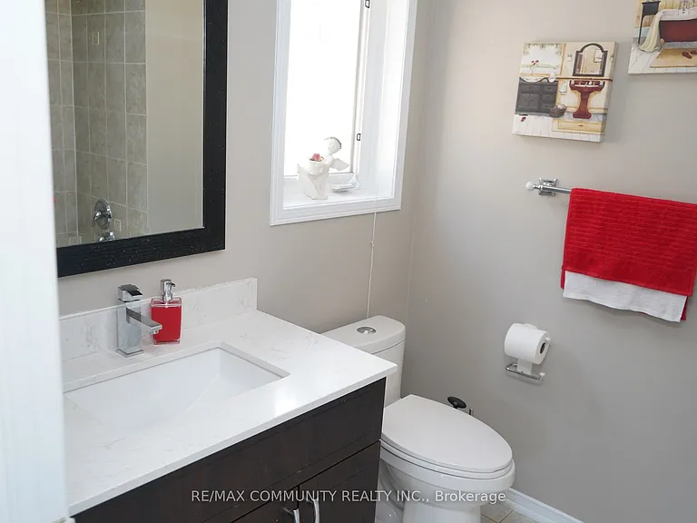 151 Gillett Dr — Photo 23